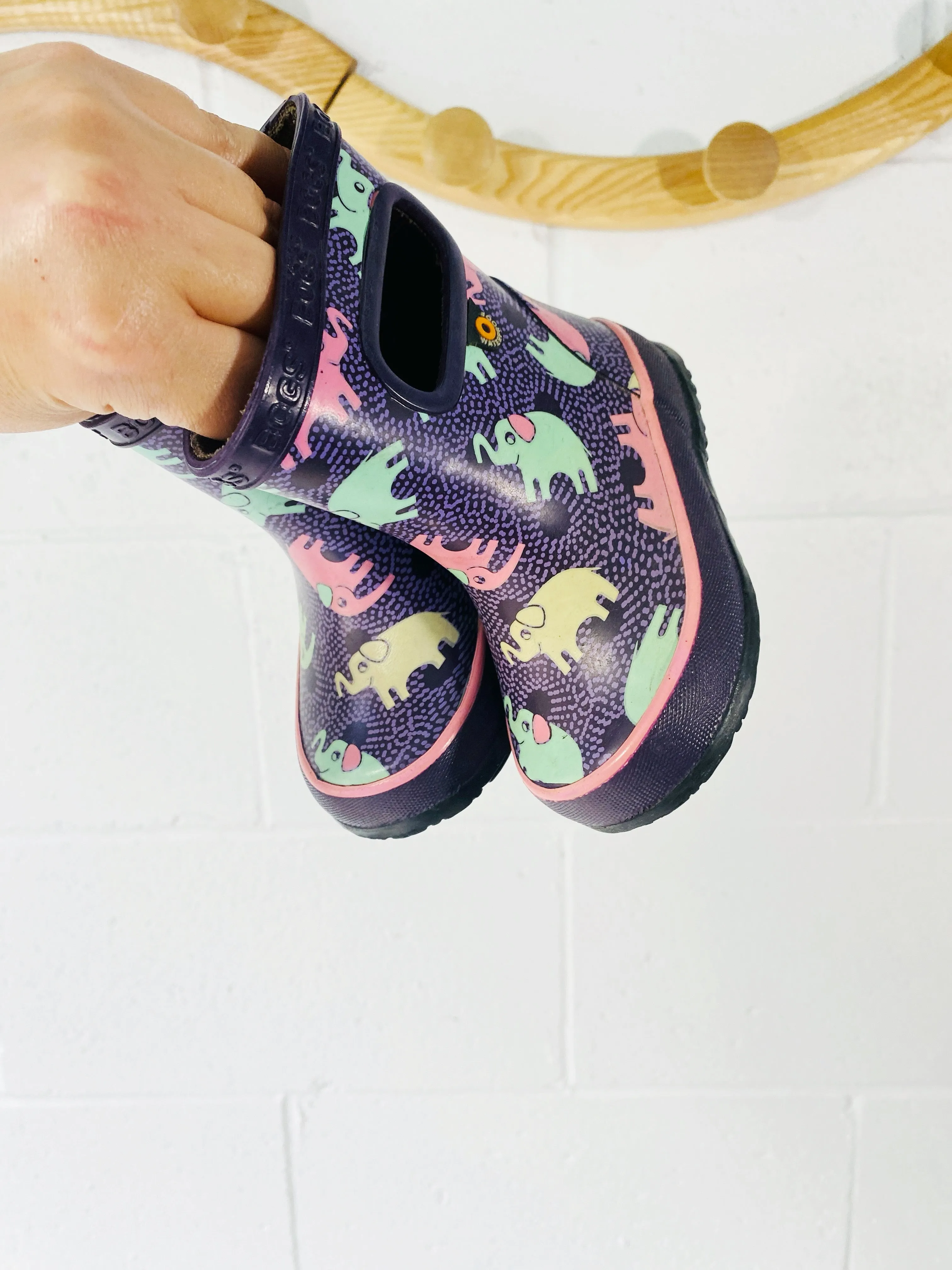 Elephants Rain Boots, size 4