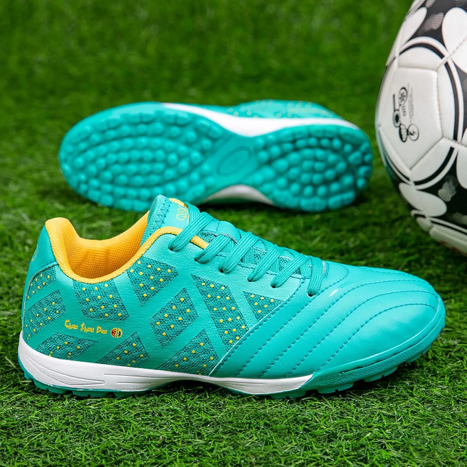 FLIOZY Football Shoes Men's Soccer Shoes Youth Professional Competition Breathable Low-Top Athletic Football Training Shoes for Outdoor Indoor Big Kids