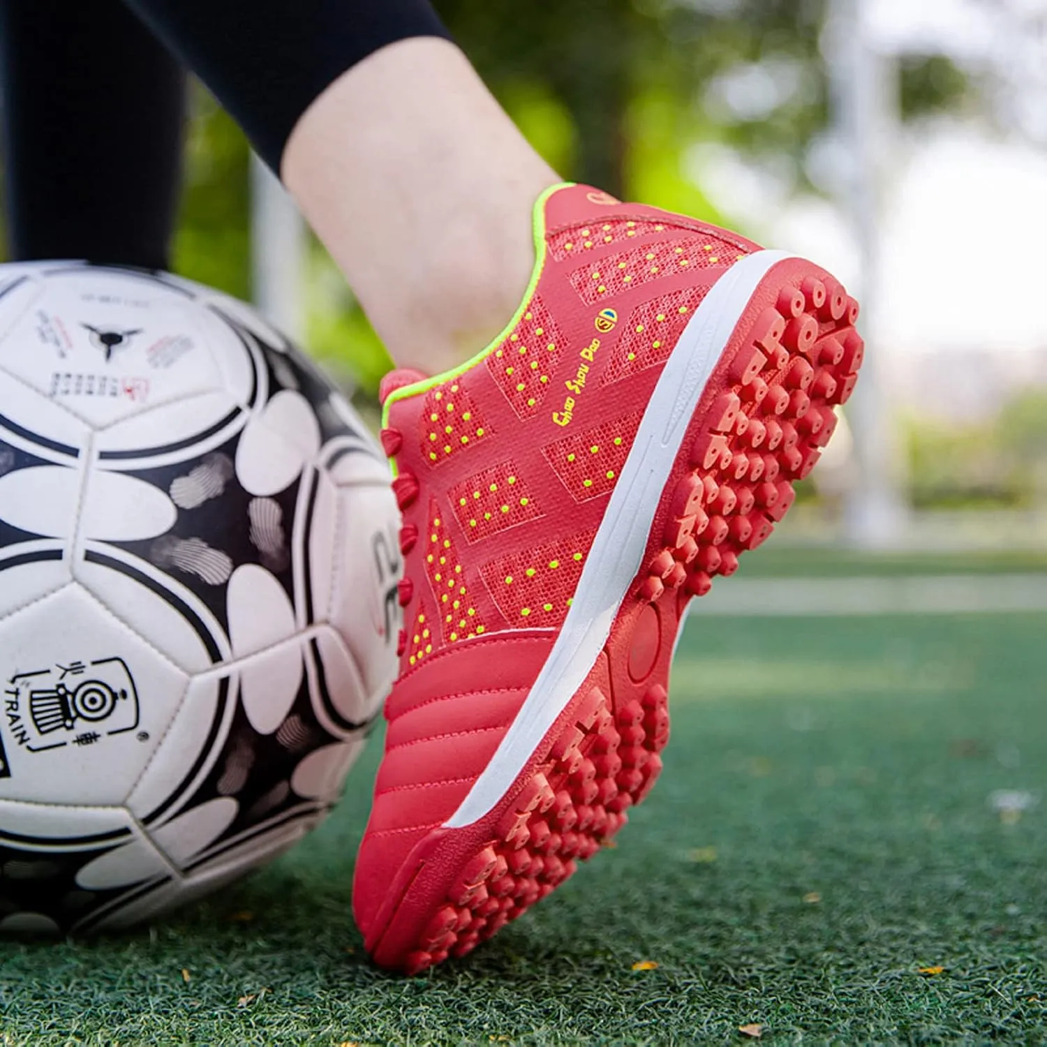 FLIOZY Football Shoes Men's Soccer Shoes Youth Professional Competition Breathable Low-Top Athletic Football Training Shoes for Outdoor Indoor Big Kids