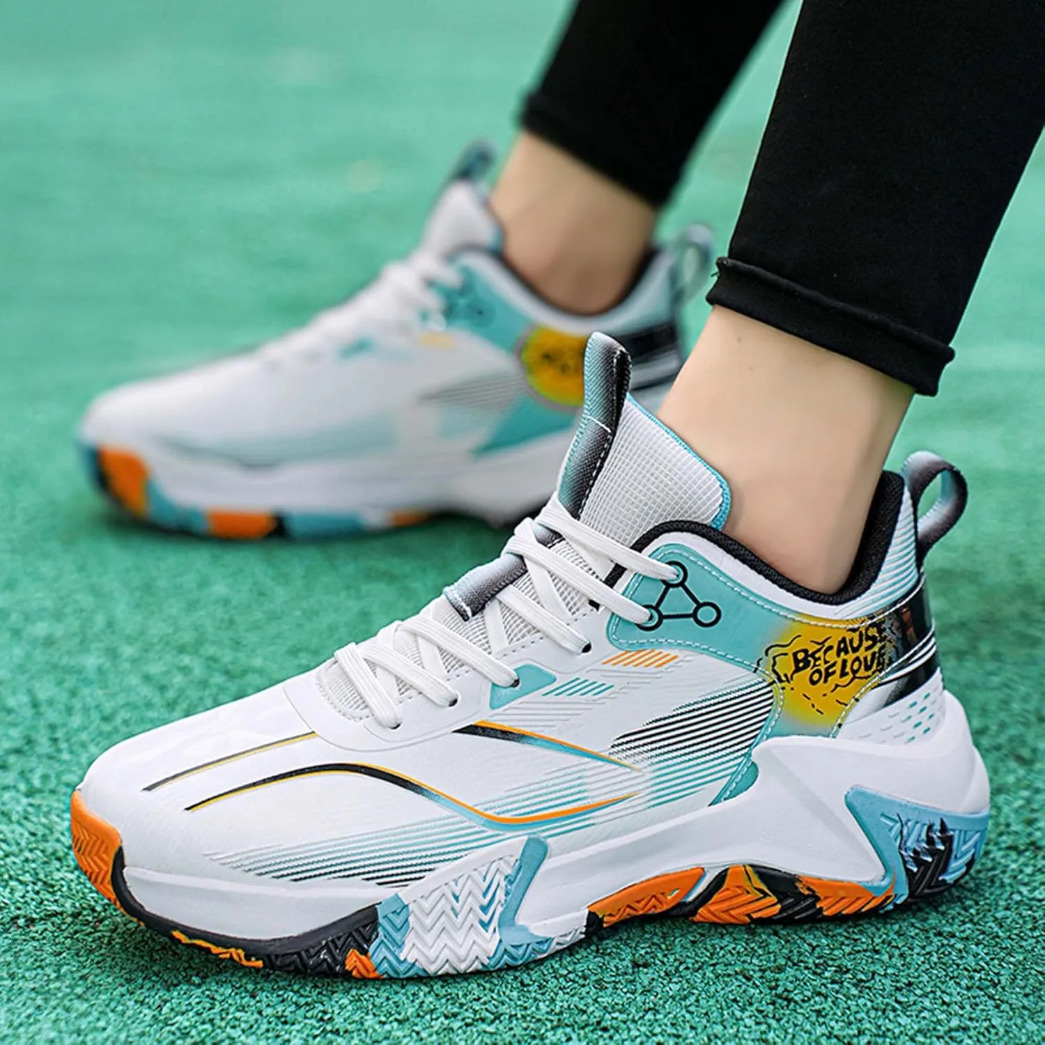 Men's Basketball Shoes Anti-Slip Sports Running Shoes Lightweight Breathable Athletic Shoes Outdoor Anti-Slip Training Tennis Shoes