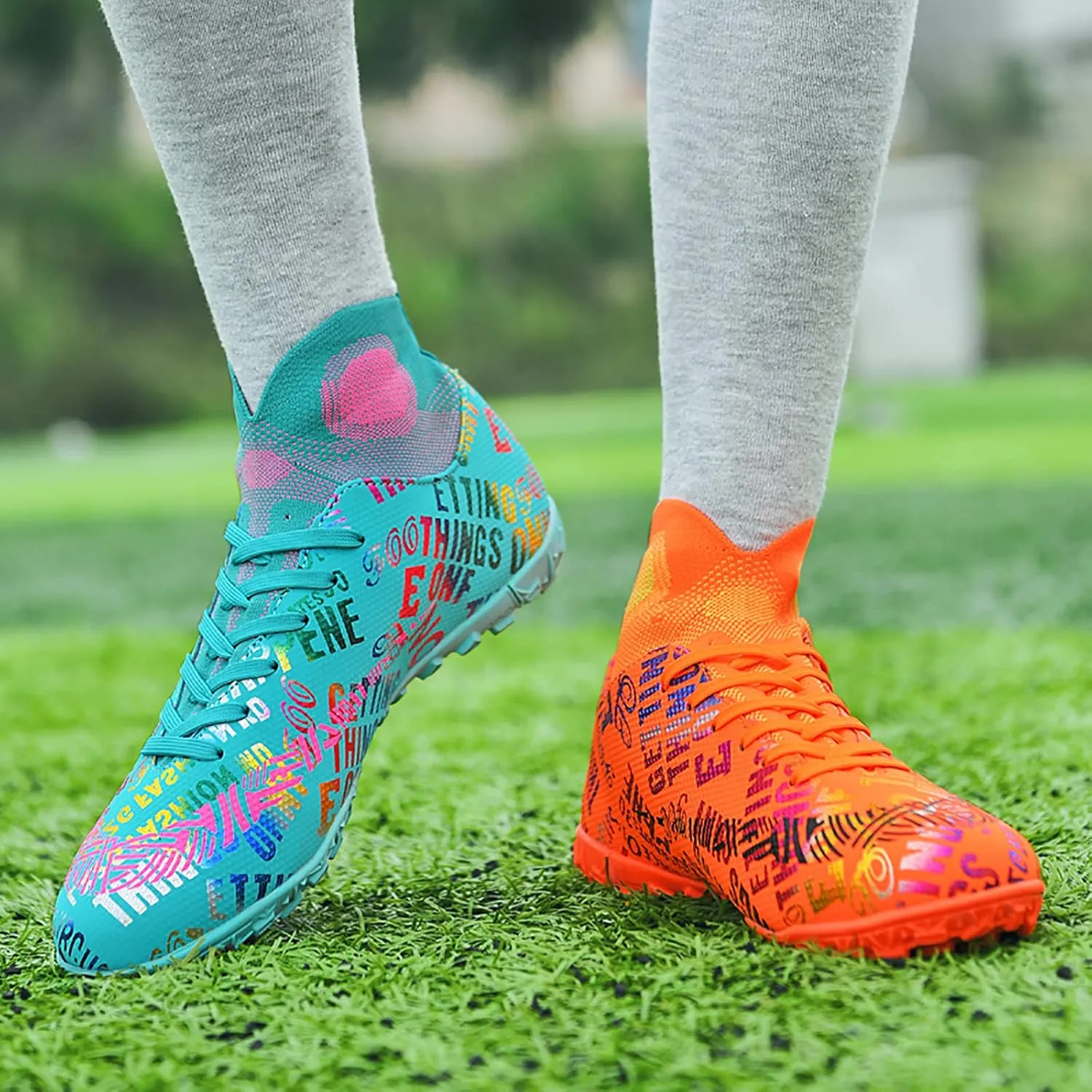 Soccer Cleats Mens Soccer Shoes Boys Professional High-Top Football Boots Indoor Outdoor Competition Training Shoes Comfortable Turf Football Shoes