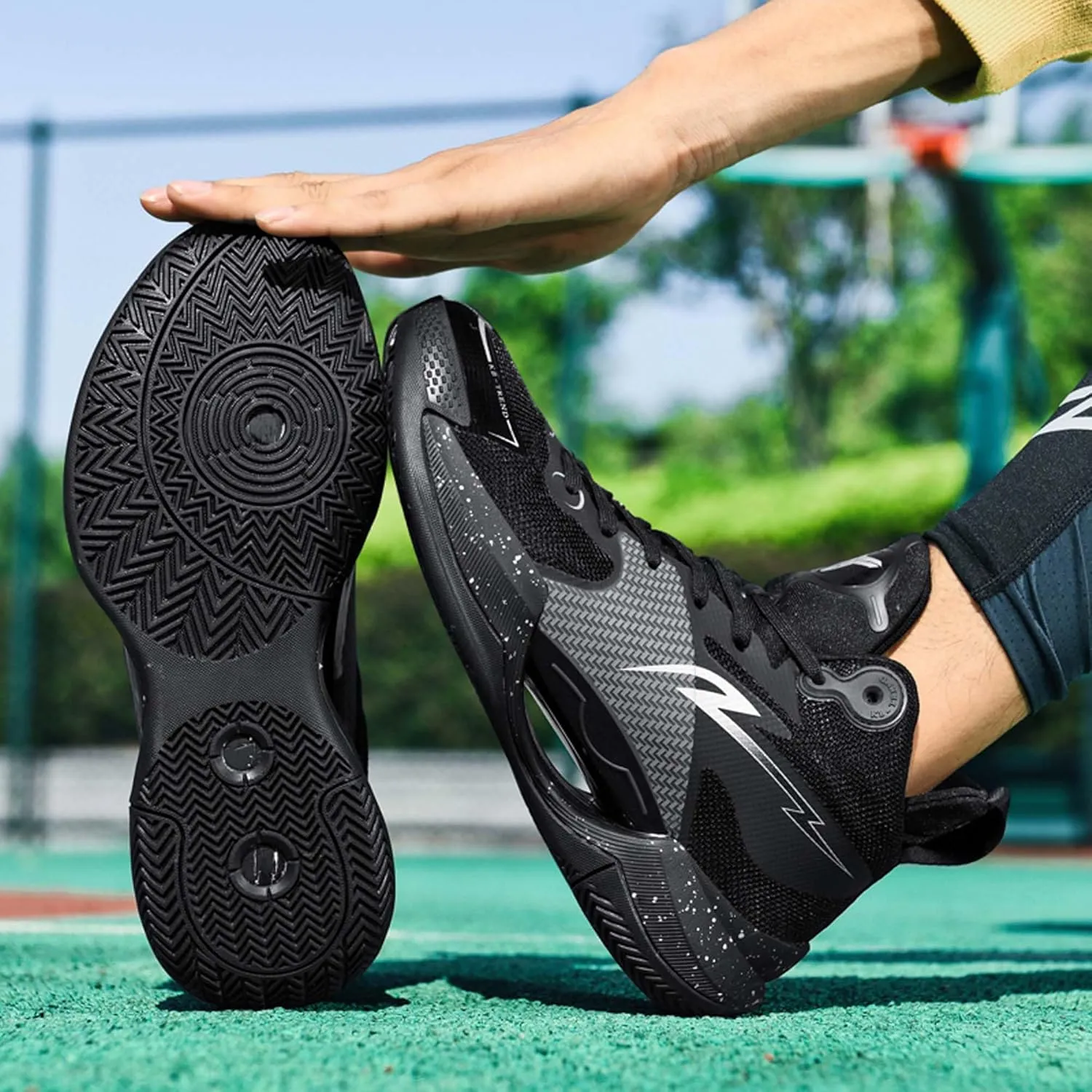 Young and Middle-Aged high-top Basketball Shoes, Fashionable Sports Basketball Shoes, Breathable Outdoor Cushioning Sports Shoes