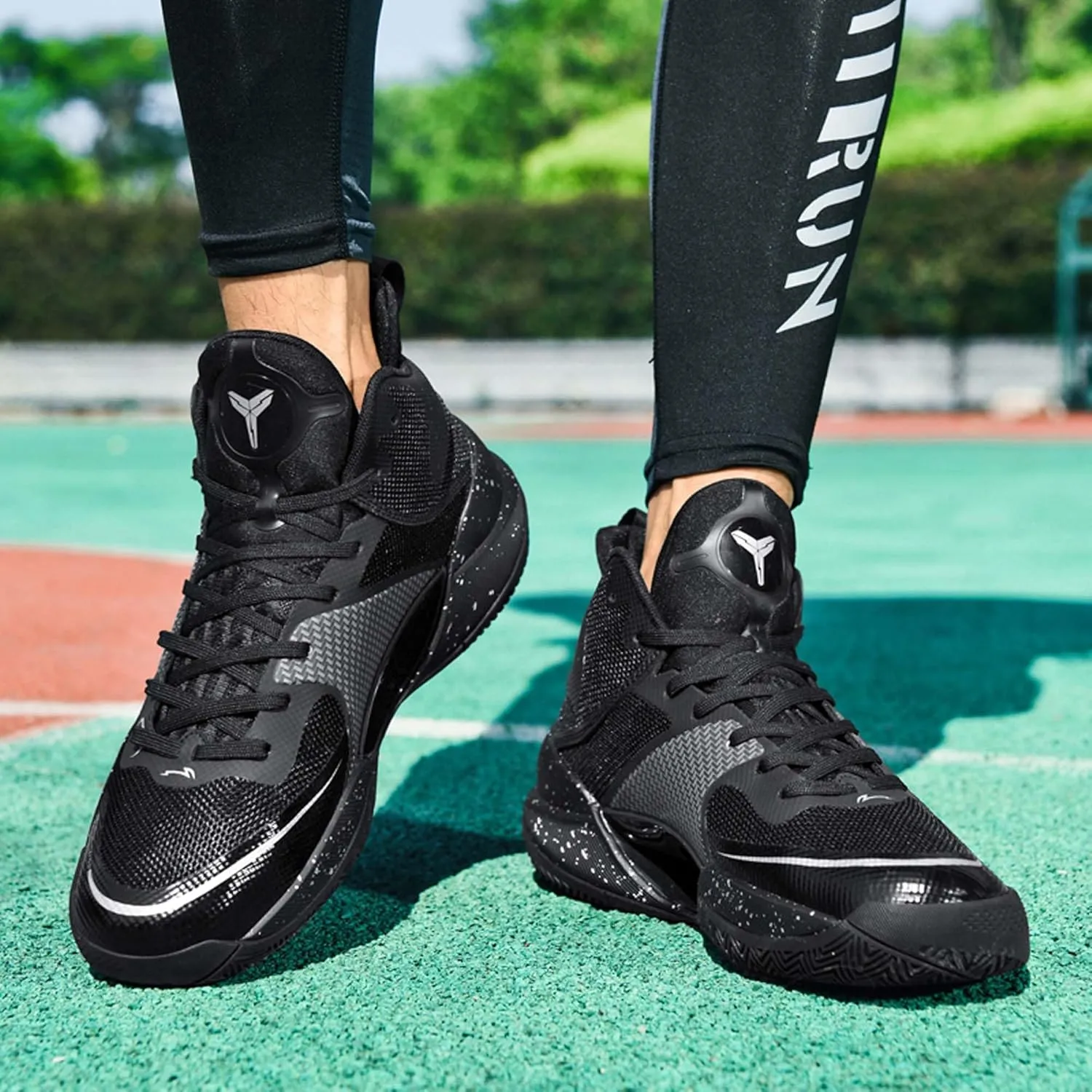 Young and Middle-Aged high-top Basketball Shoes, Fashionable Sports Basketball Shoes, Breathable Outdoor Cushioning Sports Shoes